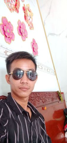 Trai độc thân ------- đêm...