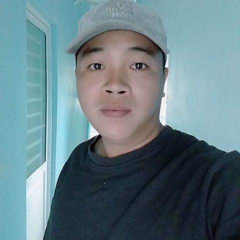 Hữu
