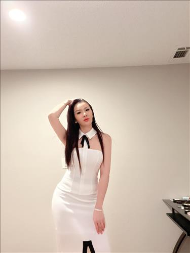 Hoàng Linh