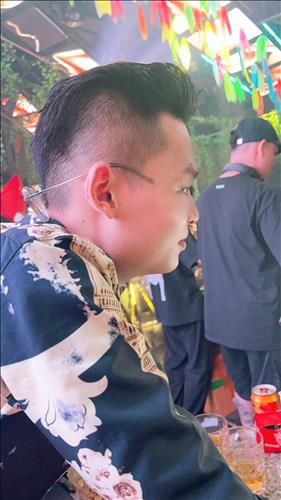 tuấn