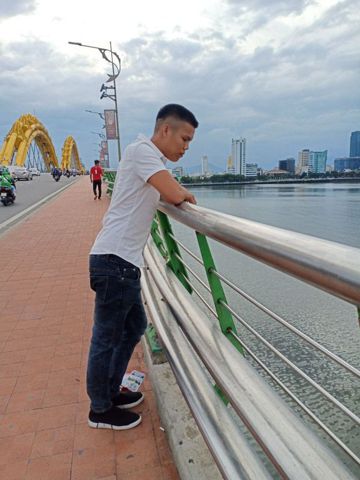 Tuấn