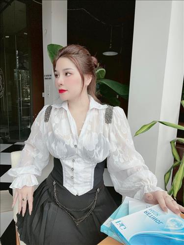 Thu Hiền