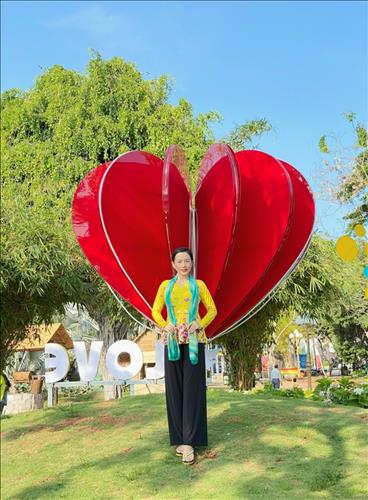 CÁT TƯỜNG